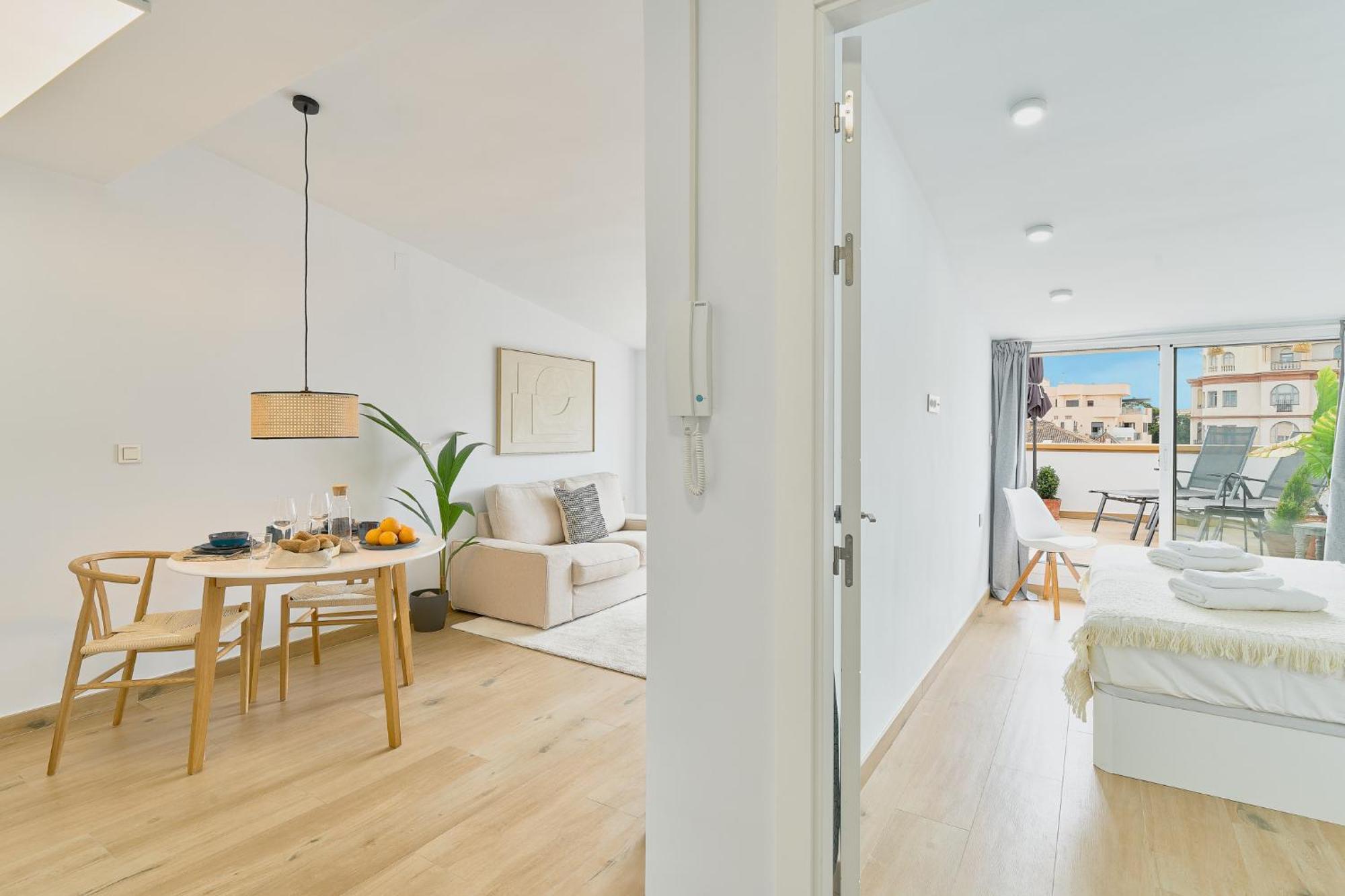 Atarazanas Penthouse By Lovely Appartamento *