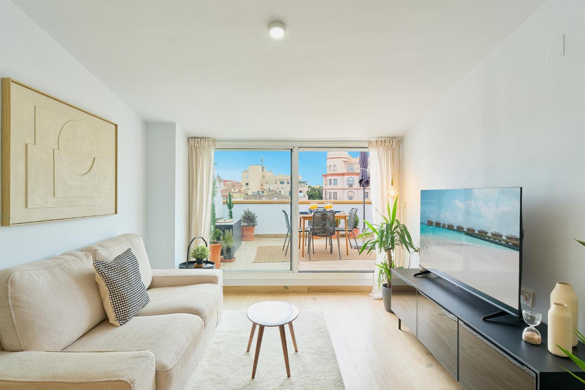 Apartment Atarazanas Penthouse By Lovely Málaga