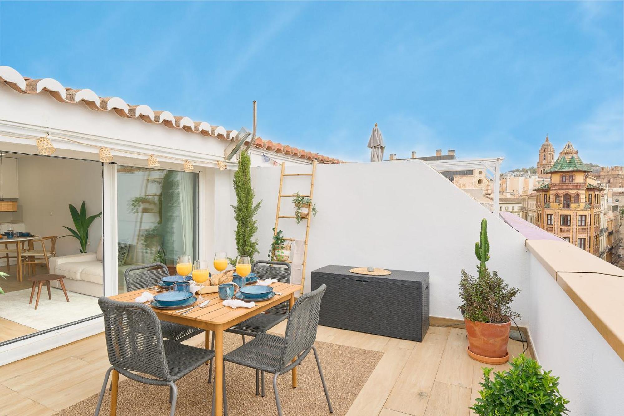 Apartment Atarazanas Penthouse By Lovely Málaga